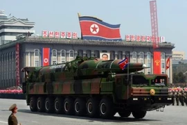 Triều Tiên bị nghi chuẩn bị phóng tên lửa đạn đạo vươn tới Mỹ