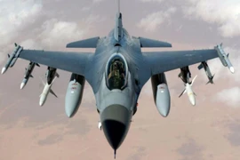 Mỹ không kích Syria làm chết 62 binh sĩ, LHQ họp khẩn