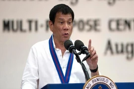 Ông Duterte xin lỗi vì nhầm lẫn trong danh sách ma túy