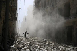 Phe nổi dậy đầu hàng, quân đội Syria sẽ chừa đường sống