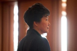 Bà Park Geun-hye bác tin phẫu thuật thẩm mỹ