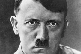 Kho báu khổng lồ của Hitler chìm dưới biển Baltic
