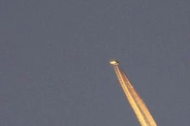 Nhạc sĩ người Anh tuyên bố nhìn thấy UFO 