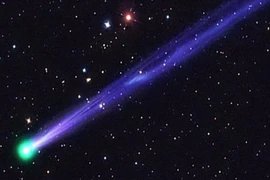 Nguyệt thực, sao chổi, trăng tuyết sắp cùng xuất hiện