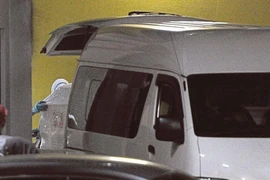 Thi thể nghi của Kim Jong-nam được đưa trở lại nhà xác