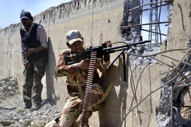 Mỹ-Nga liên thủ tái chiếm Raqqa, Deir ez-Zor