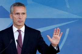 NATO trục xuất 7 nhà ngoại giao Nga