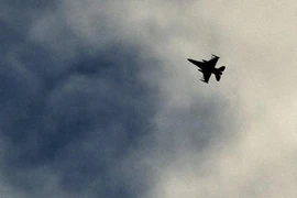 Syria tố liên quân Mỹ ném bom vị trí quân đội chính phủ