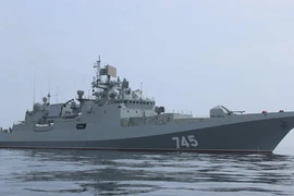 Đoán Mỹ có thể tấn công Syria, Nga đưa 17 tàu chiến tới 