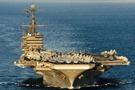 Mỹ điều siêu tàu sân bay đến Trung Đông đối phó Iran