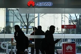 Mỹ truy tố hình sự Huawei và bà Mạnh Vãn Châu