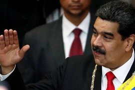 Phe đối lập âm mưu lật đổ Tổng thống Maduro trong vòng 24 giờ