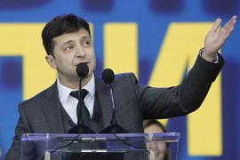 Cố vấn khuyên ông Zelenskiy không đối mặt 1-1 với ông Putin