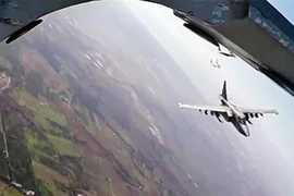 Máy bay chiến thuật Nga lần đầu tuần tra vùng đông bắc Syria