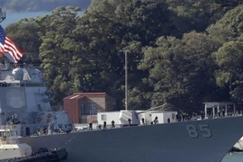 Tàu chiến USS McCampbell của Mỹ.