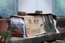 Ecuador: Thi thể nạn nhân COVID-19 bị bỏ mặc trên đường 