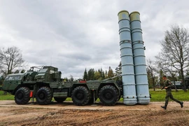 Lý do Nga tiếp tục lùi thời hạn bàn giao hệ thống S-400 cho Ấn Độ 