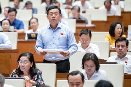 Đề xuất thu phí ô tô nội đô và bãi đỗ xe dưới đường trên cao