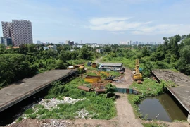 Hoàn thành giải phóng mặt bằng, tái khởi động vành đai 2 đoạn 3 