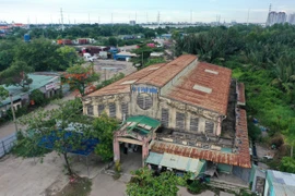 TP Thủ Đức: Xây chợ tiền tỉ rồi bỏ hoang vì vị trí không thuận tiện