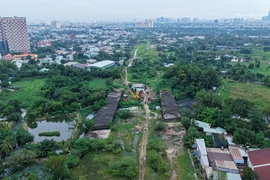 Cận cảnh đoạn 3 đường Vành đai 2 tái khởi động cuối tháng 10