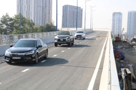 Thông xe cầu vượt nút giao An Phú, giao thông khu vực ra sao?