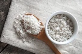Ăn quá mặn gây hại cho cơ thể tương tự như hút thuốc lá