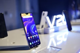 Mẫu smartphone không thể thiếu đối với các tín đồ thích selfie