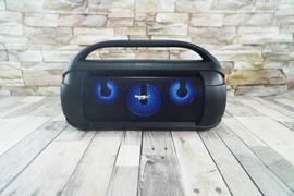 Lộ diện mẫu loa Bluetooth đáng mua nhất trong mùa Giáng sinh