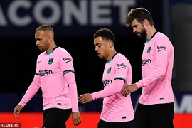 Barcelona đánh rơi điểm, Koeman thừa nhận khó vô địch La Liga