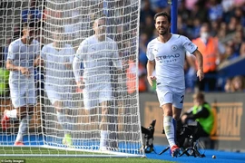 Vòng 4 Premier League: Man. City, Arsenal thắng khó; Tottenham thua sốc