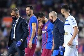 Barcelona thông báo chính thức về sức khỏe của Aguero
