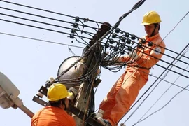 Giá bán buôn điện năm 2016 tăng 2%-5%