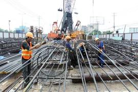 Loại bỏ can thiệp hành chính vào kinh doanh 