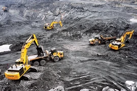 Lãi ngàn tỉ, TKV vẫn than khó về thị trường tiêu thụ