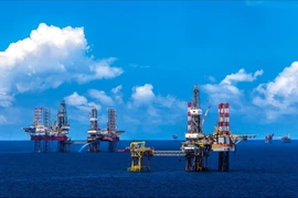 Giá dầu lao dốc, PVN lên phương án ứng phó