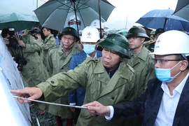 Sớm xử lý sạt lở khu vực thi công thủy điện Hòa Bình mở rộng