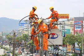 Điện lực miền Bắc lên phương án cấp điện dịp nghỉ lễ và SEA Games 31