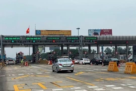 Từ ngày 1-6, cao tốc Hà Nội-Hải Phòng bỏ thu phí bằng tiền mặt
