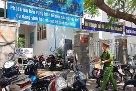 Kỉ luật 4 cán bộ CDC Khánh Hòa liên quan sai phạm mua kit test