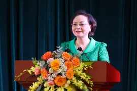 Bộ trưởng Bộ Nội vụ: Sẽ đề xuất bỏ thi viên chức và xét hạng viên chức