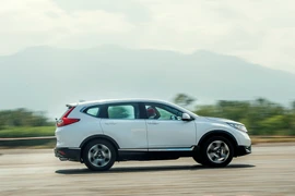 Công bố giá Honda CR-V 7 chỗ: 1,136 tỉ đồng