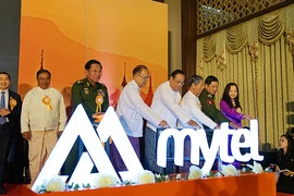 Viettel ở Myanmar thực hiện tốt cuộc gọi đầu tiên