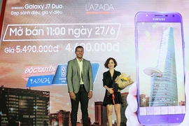 Hôm nay 27-6: Galaxy J7 Duo bán độc quyền qua Lazada