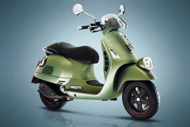 Ra mắt phiên bản giới hạn Vespa Sei Giorni - 300cc