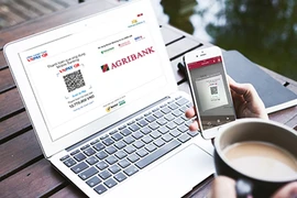 Mua vé Vietnam Airlines qua E-Mobile Banking, nhận ưu đãi