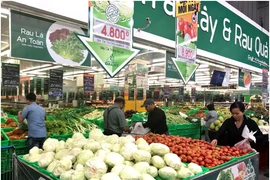 Siêu thị MM Mega Market giảm giá tới 50% dịp lễ 2-9