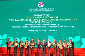 Agribank cam kết đầu tư hơn 700 tỉ đồng tại Cao Bằng