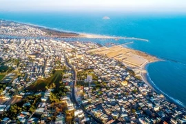 Giới đầu tư đổ tiền vào nhà phố biển ở Lagi