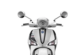 Xe ga Piaggio Liberty One mới: giá 48,9 triệu đồng
